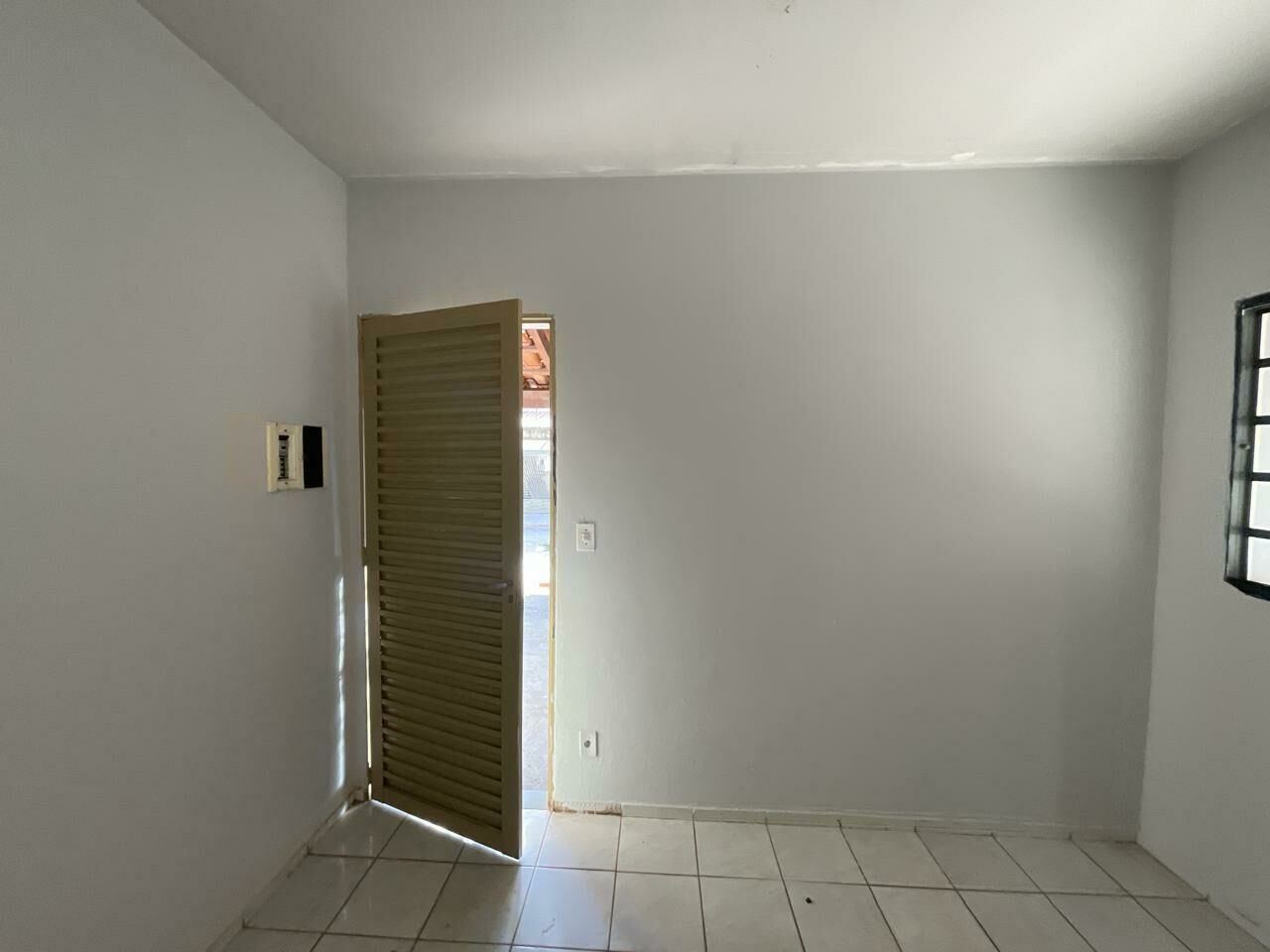 Imagem do VENDA - CASA NO SETOR ARCO IRIS 2